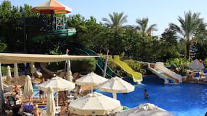 Indoor pool, 2 outdoor pools, pool umbrellas, pool loungers