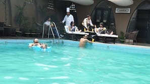 Indoor pool, sun loungers