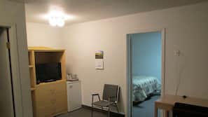 Blackout curtains, free cots/infant beds, free WiFi