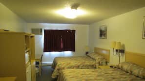 Blackout curtains, free cots/infant beds, free WiFi