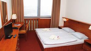 Coffres-forts dans les chambres, bureau, rideaux occultants