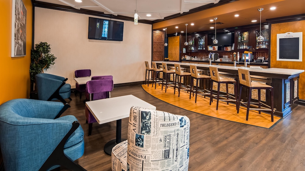 Best Western Premier Toronto Airport Carlingview Hotel in Toronto