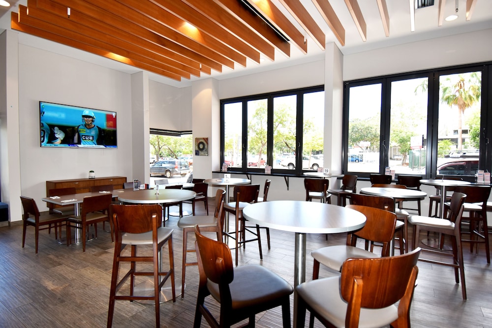 H on Mitchell Apartment Hotel in Darwin Best Rates & Deals on Orbitz H on Mitchell Apartment Hotel in Darwin Best Rates & Deals on Orbitz