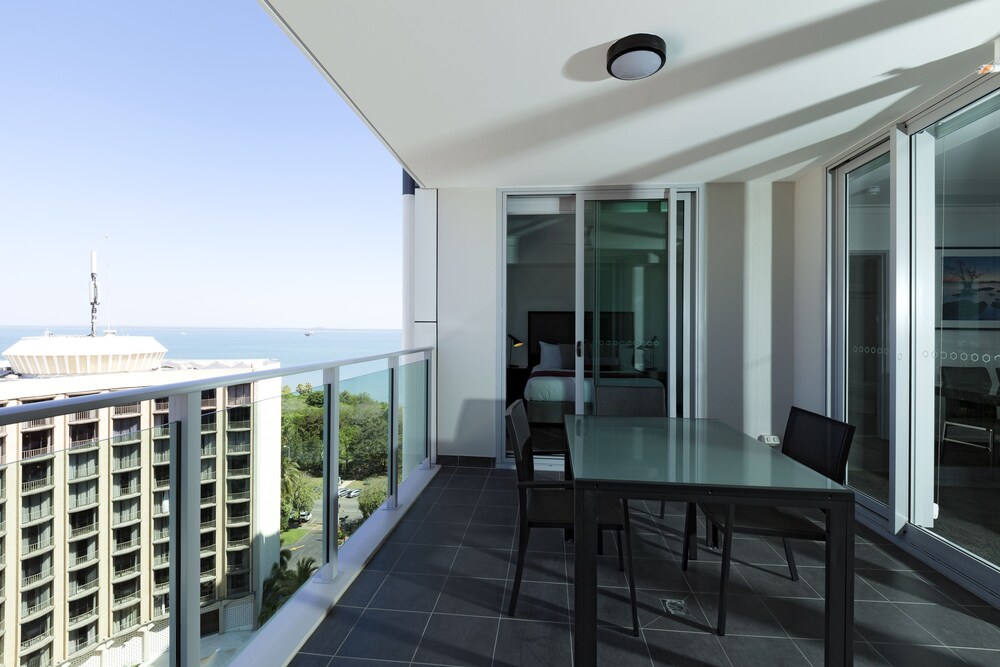 H on Mitchell Apartment Hotel AU130 Deals & Reviews (Darwin, AUS) Wotif H on Mitchell Apartment Hotel AU130 Deals & Reviews (Darwin, AUS) Wotif