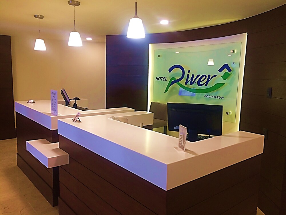 Hotel River Poliforum in León, Mexico