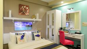 In-room safe, desk, iron/ironing board, free WiFi