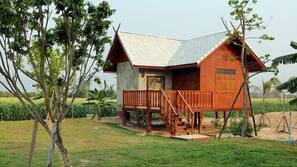โต๊ะทำงาน, บริการ WiFi ฟรี