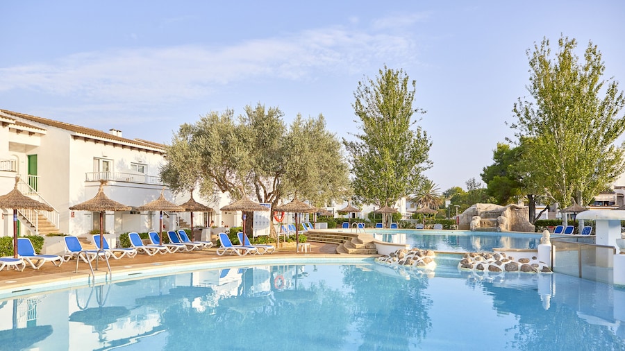 Seaclub Mediterranean Resort