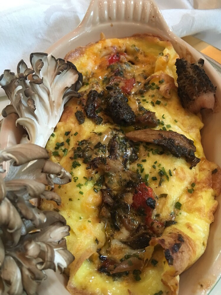 Room Deals for Torch Lake Bed & Breakfast, Central Lake starting at