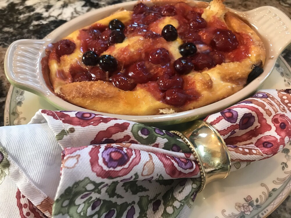 Room Deals for Torch Lake Bed & Breakfast, Central Lake starting at