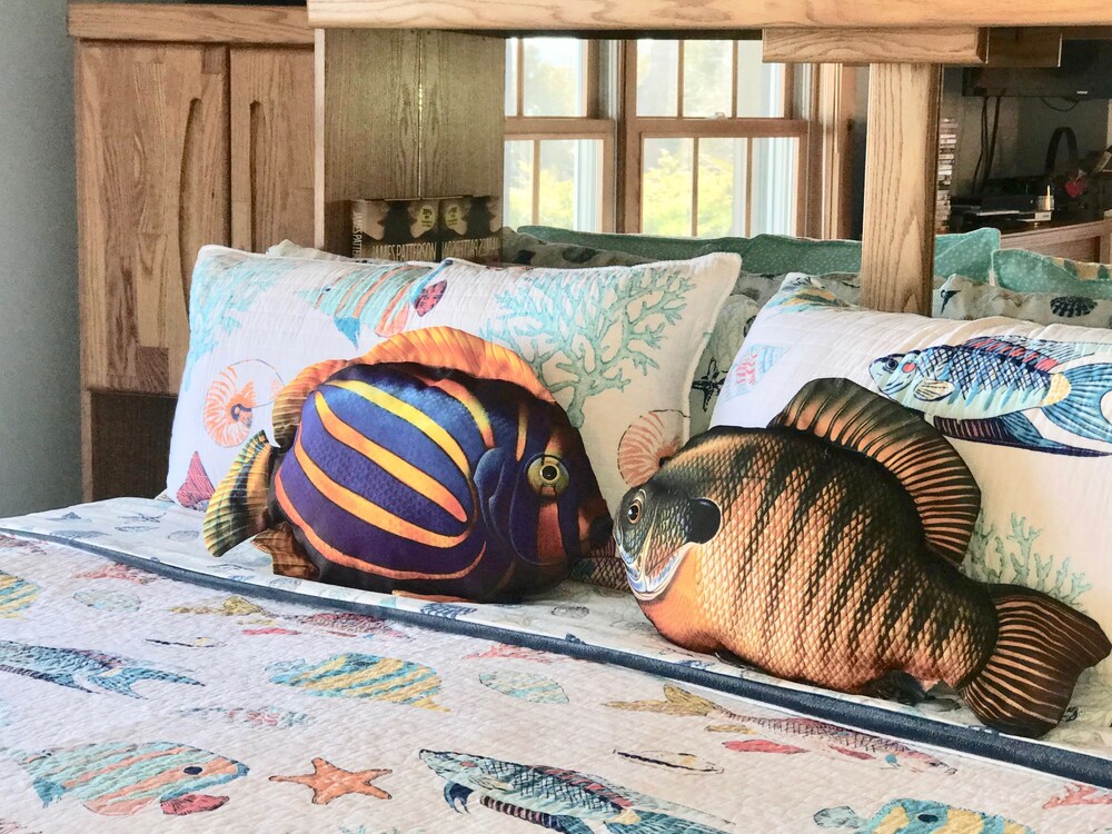 Room Deals for Torch Lake Bed & Breakfast, Central Lake starting at