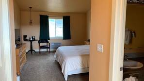 Laptop workspace, blackout drapes, soundproofing, free WiFi