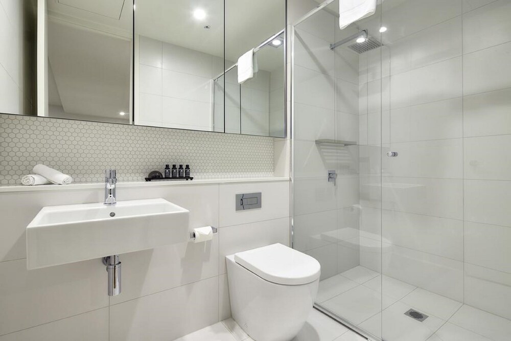 381 Cremorne