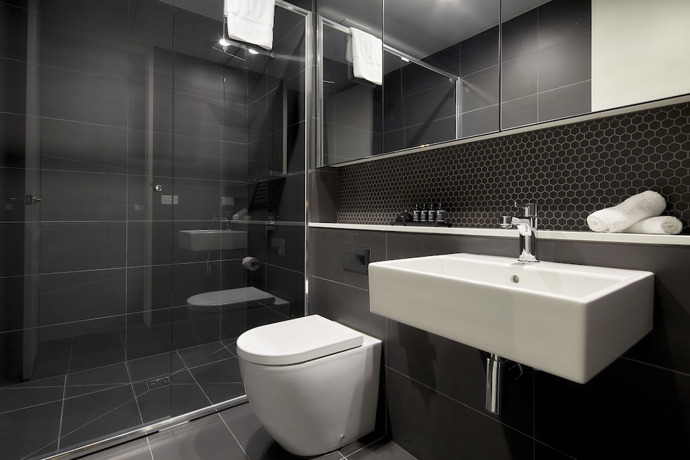 381 Cremorne