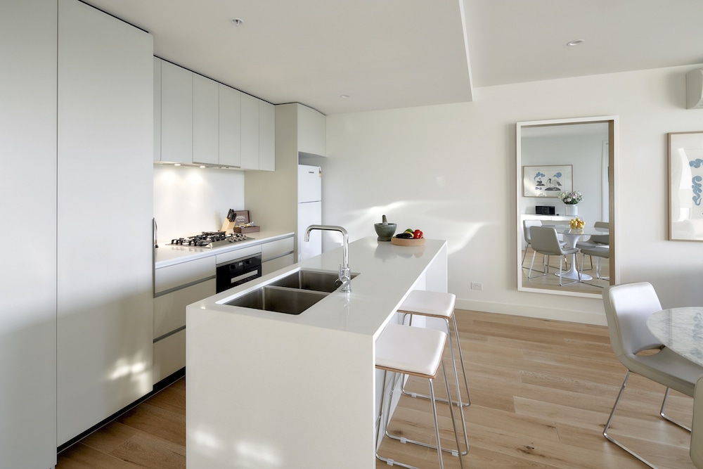 381 Cremorne