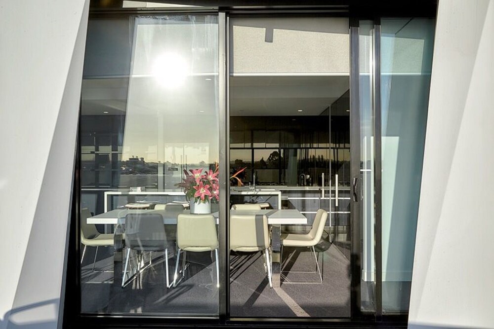 381 Cremorne