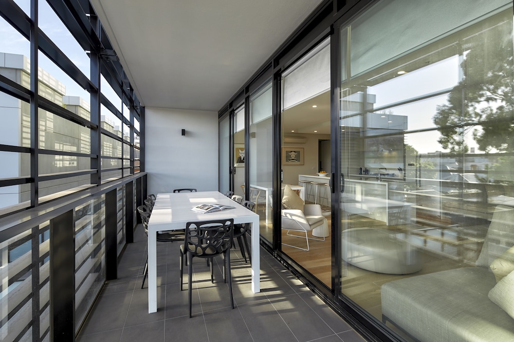 381 Cremorne