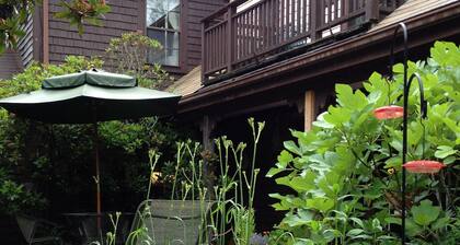 Nauset House Inn