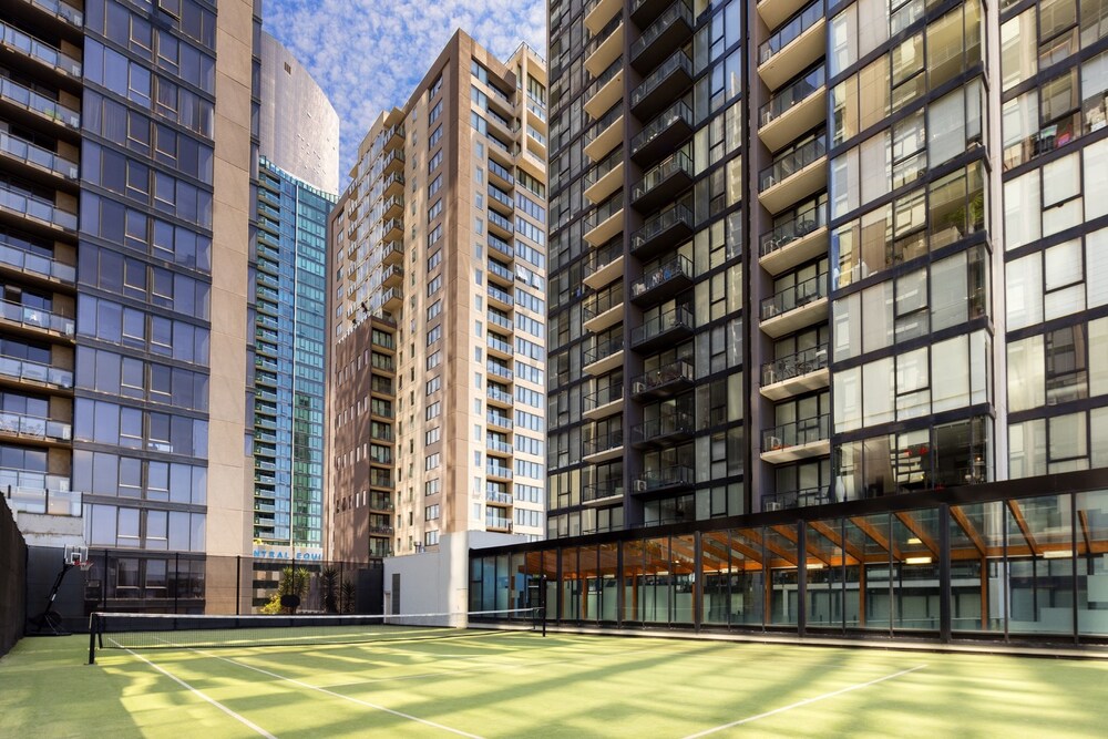 Bayviews Apartment