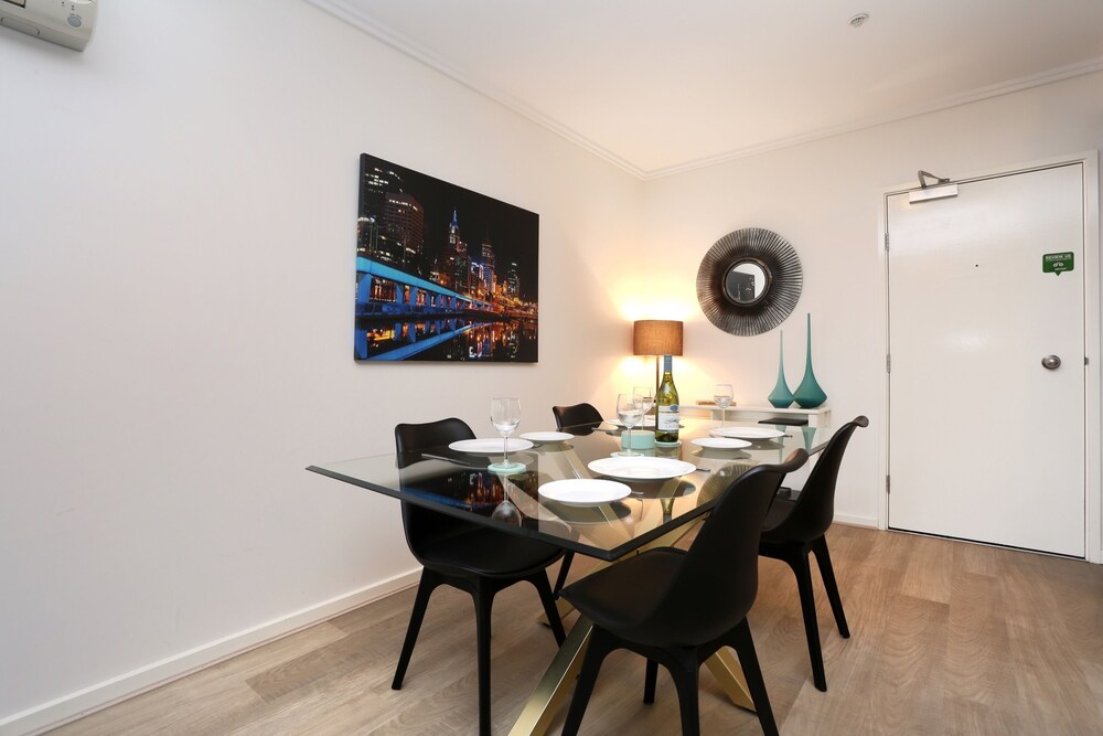 Bayviews Apartment