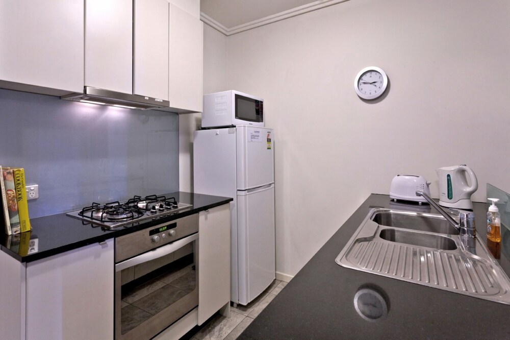 Bayviews Apartment