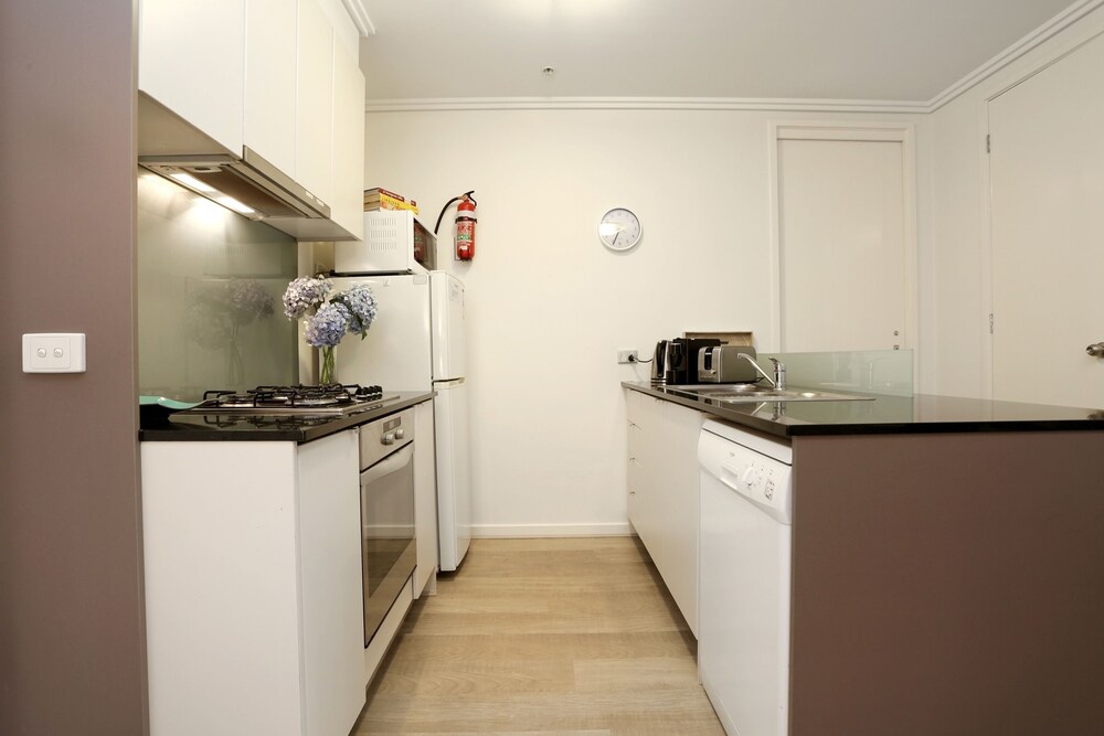 Bayviews Apartment