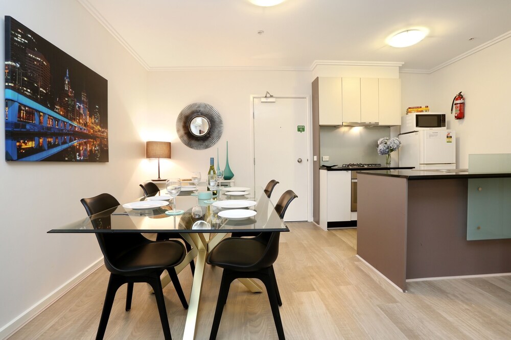 Bayviews Apartment