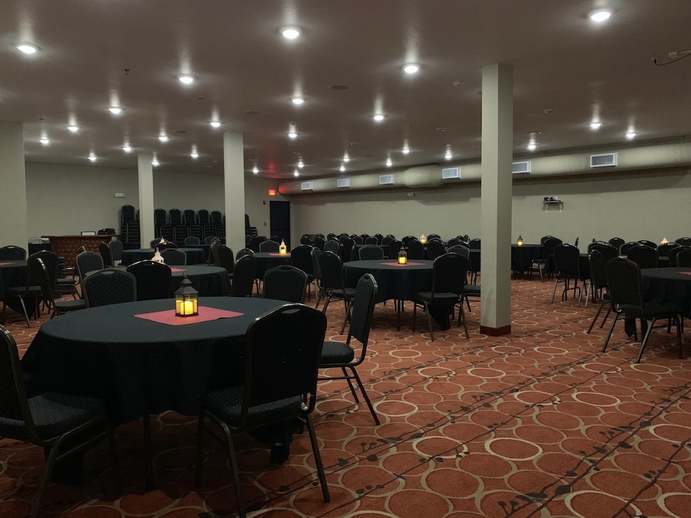 Bowman Lodge & Convention Center in Bowman Best Rates & Deals on Orbitz