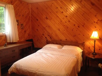 Bubbling Brook Cottages Mayfield Room Prices Reviews