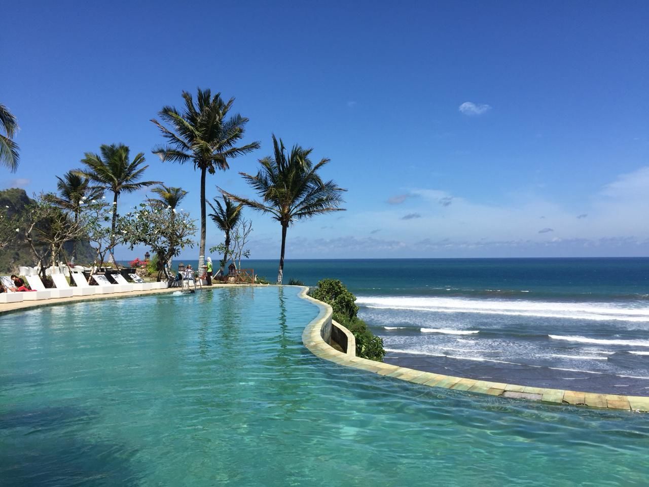 40+ Harga Makanan Di Queen Of The South Resort Aktual