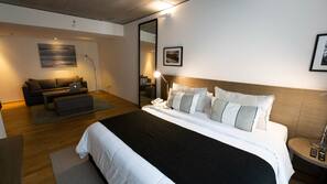 1 dormitorio, ropa de cama de alta calidad, edredones de plumas