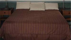 Rollaway beds, free WiFi