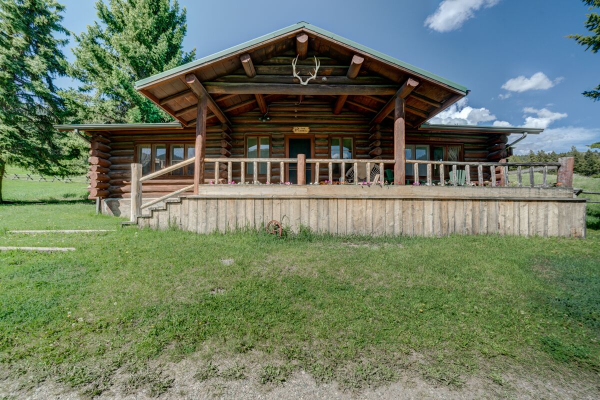 Diamond J Ranch in Ennis, United States
