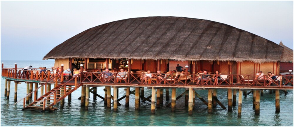 Restaurant, Angaga Island Resort & Spa