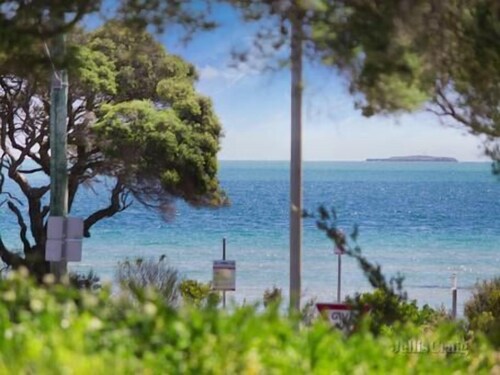 Bayside St Johns Close In Blairgowrie Australia Expedia - 