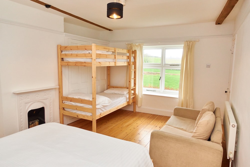 Exmouth Country Lodge & Campsite - Hostel in Exmouth, United Kingdom