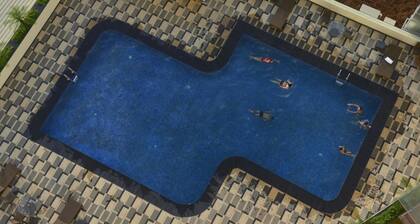 Aristo International Hotel