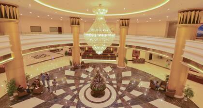 Aristo International Hotel