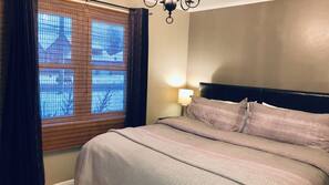 Premium bedding, individually decorated, individually furnished, desk