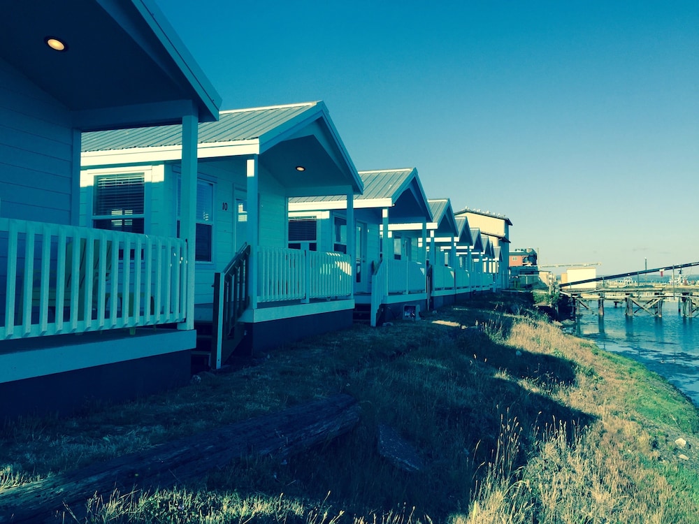 Westport Marina Cottages in Aberdeen Best Rates & Deals on Orbitz