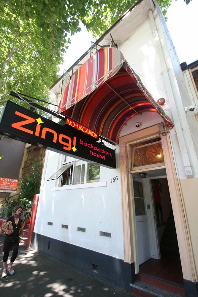 Zing Backpackers