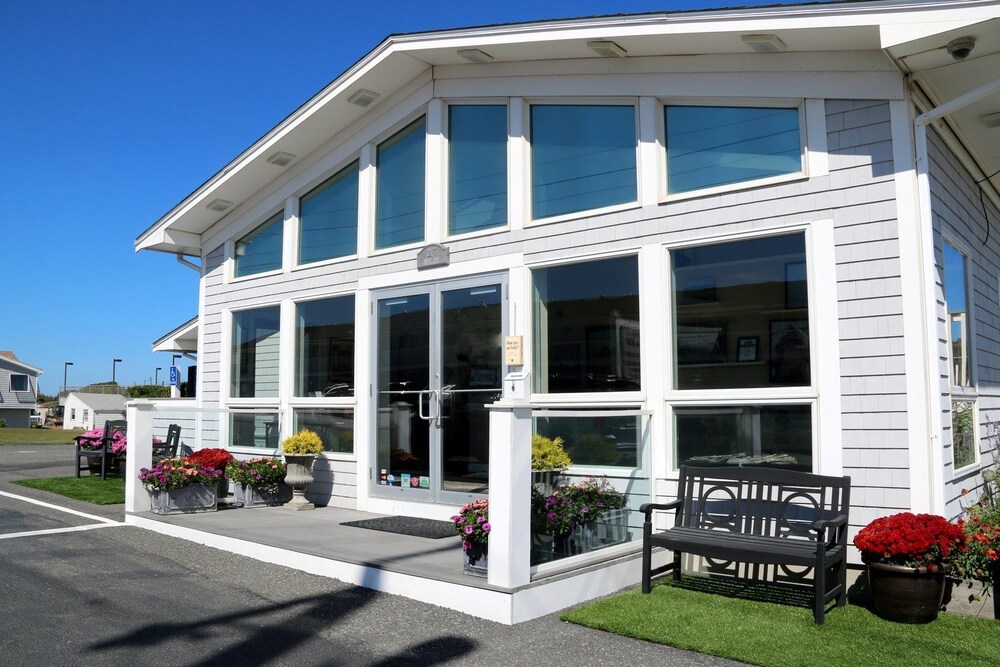 Top Mast Resort in North Truro Hotel Rates & Reviews on Orbitz