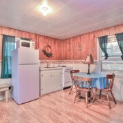 Robins Roost Cabins In Hill City Cheap Hotel Deals Rates