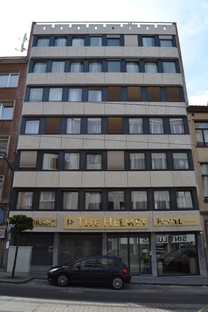 Photo - The Helmet Hotel