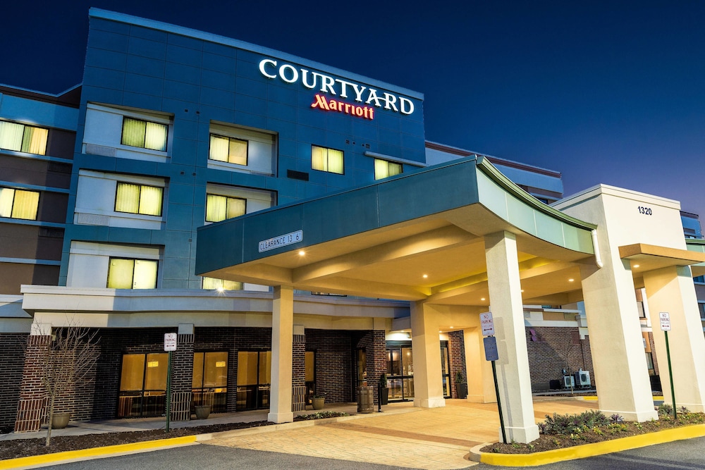 Exterior, Courtyard Largo Medical Center Drive