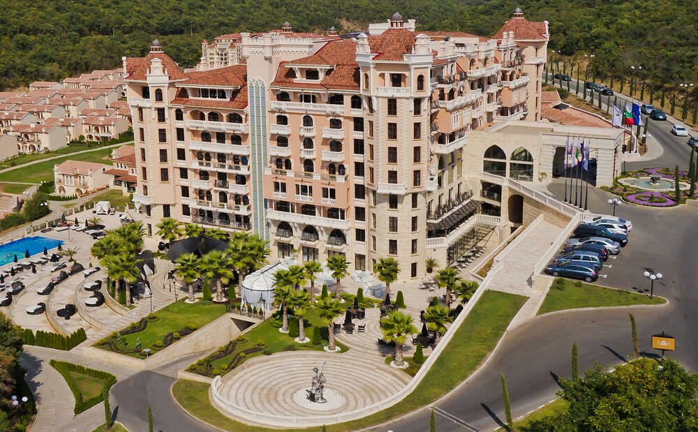 Royal Castle Design Spa Hotel Aqua Park Elenite 2018 Aerial View Featured Image
