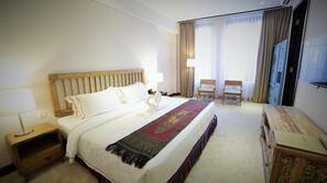 In-room safe, desk, blackout drapes, soundproofing
