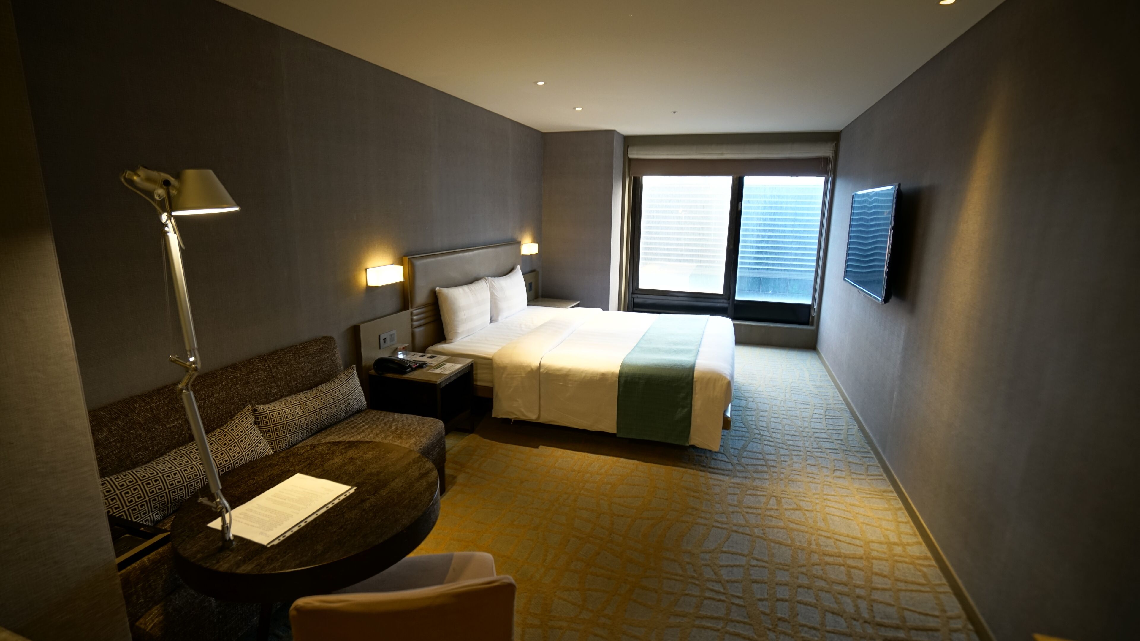 ホテル ミッドタウン リチャードソン 台北 口コミ 宿泊料金 予約 エクスペディア