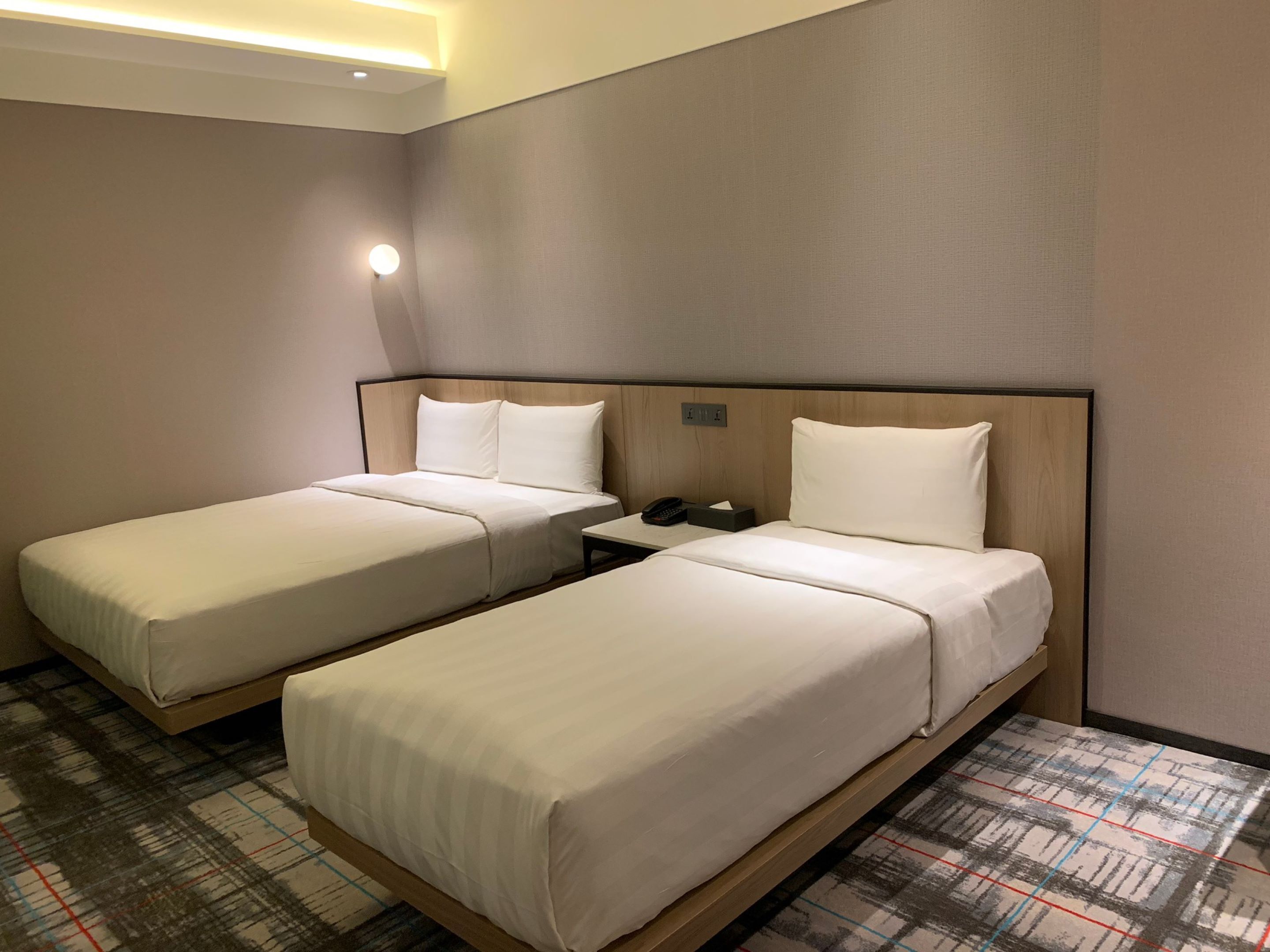 ホテル ミッドタウン リチャードソン 台北 口コミ 宿泊料金 予約 エクスペディア