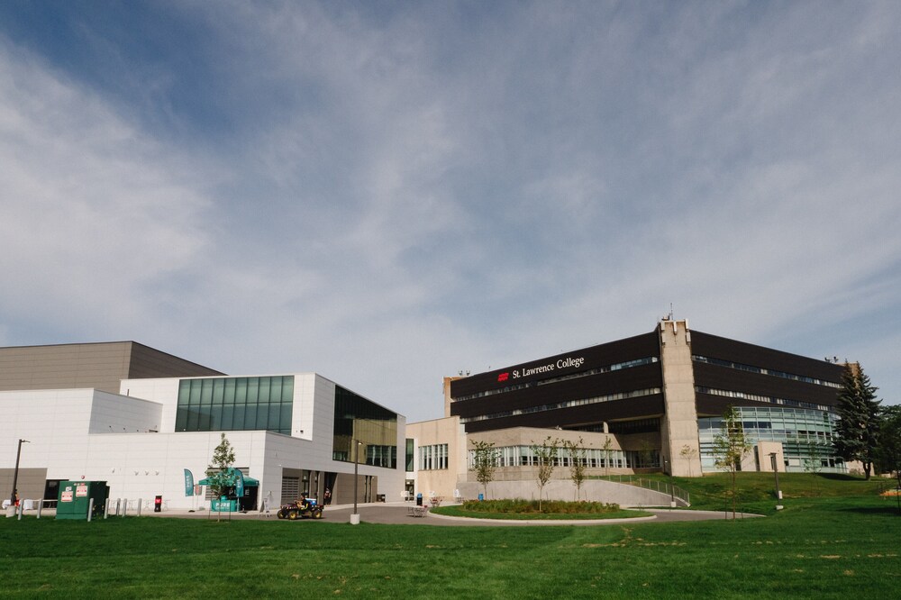 St. Lawrence College Residence Kingston Reviews, Photos & Rates